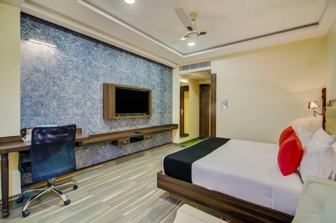 Capital O 18788 Phoenix Hotel & Resort Bangalore Exterior foto