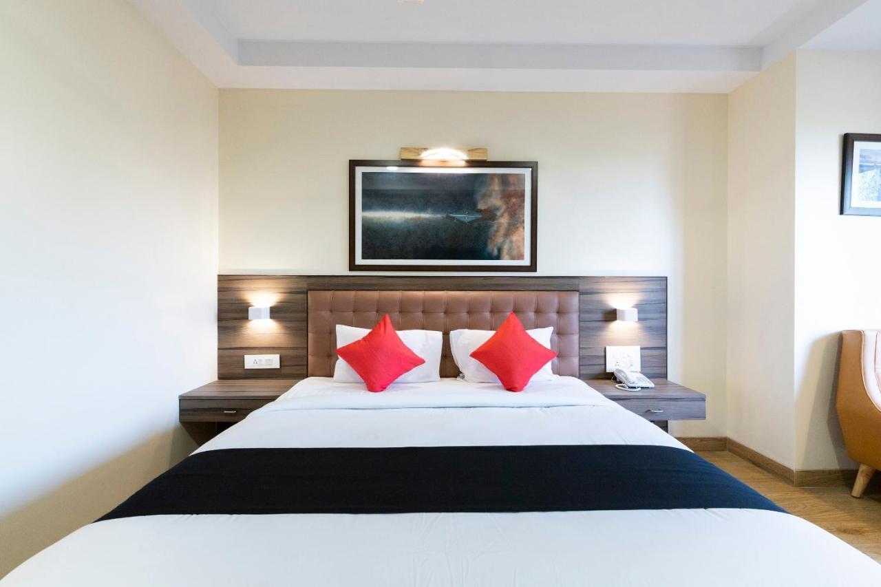 Capital O 18788 Phoenix Hotel & Resort Bangalore Exterior foto