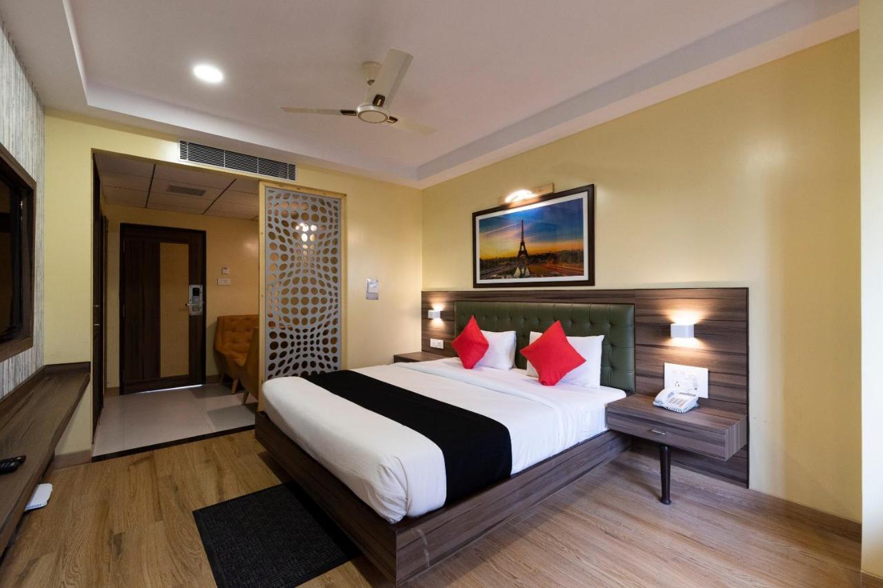 Capital O 18788 Phoenix Hotel & Resort Bangalore Exterior foto